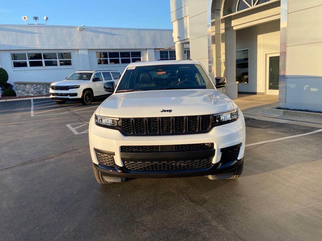 new 2025 Jeep Grand Cherokee L car, priced at $41,134