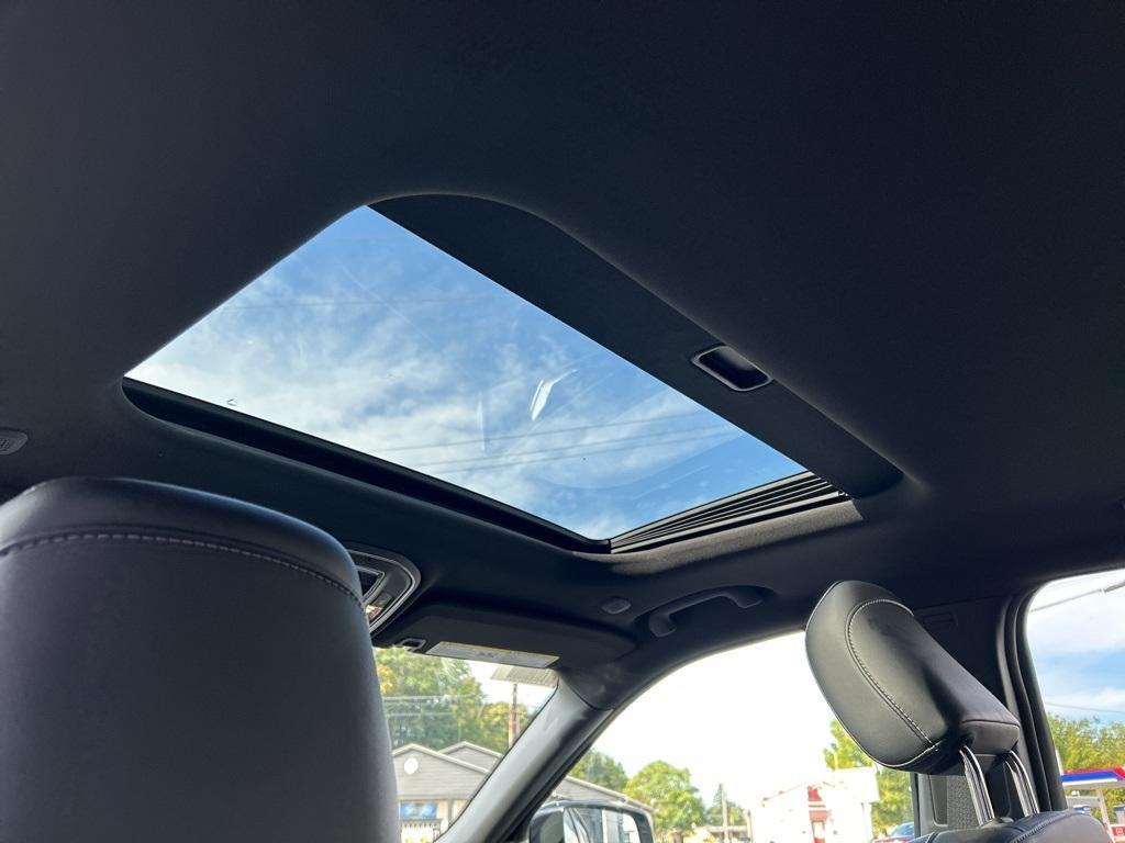 new 2025 Jeep Grand Cherokee car, priced at $39,711