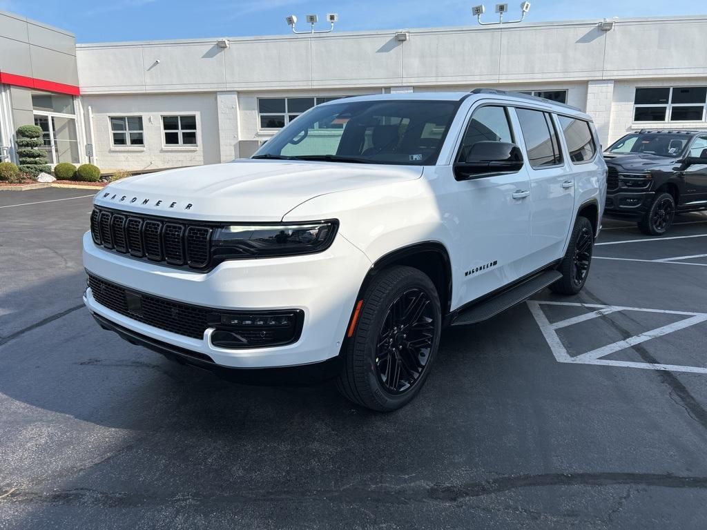 new 2025 Jeep Wagoneer L car, priced at $70,999