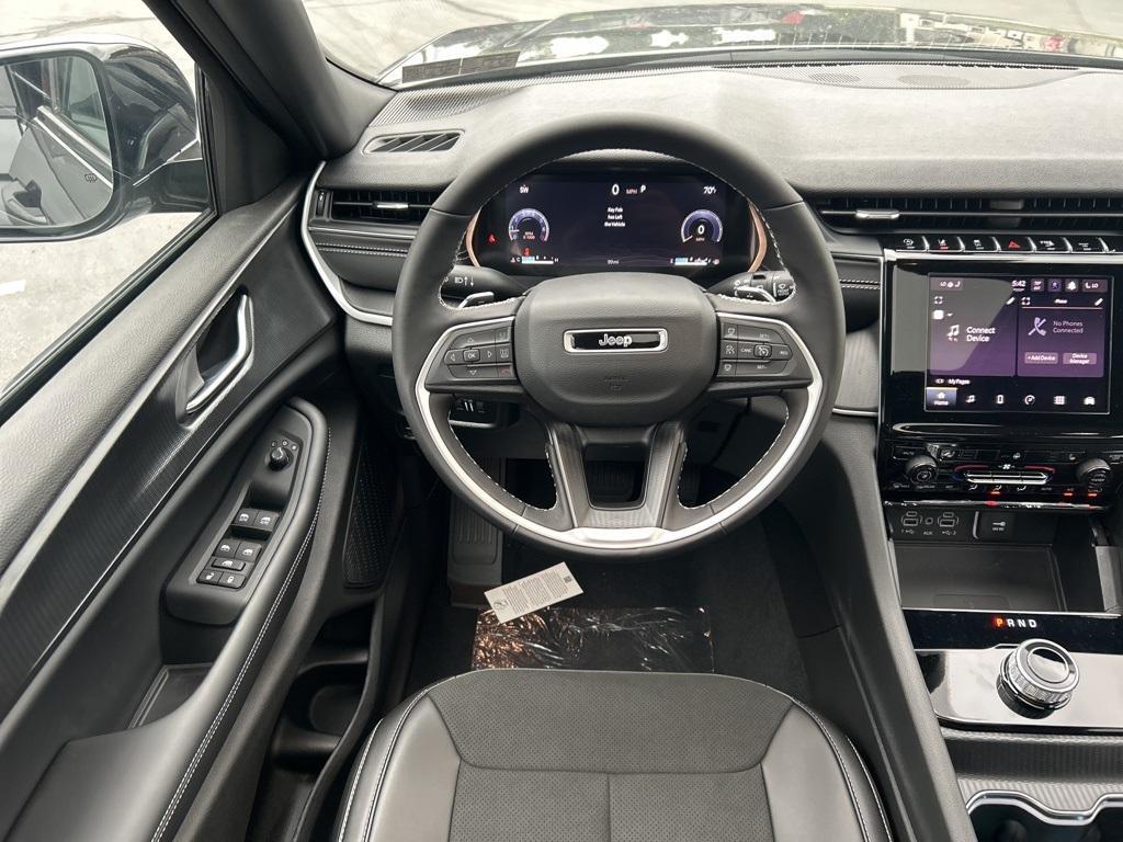new 2025 Jeep Grand Cherokee L car, priced at $43,442