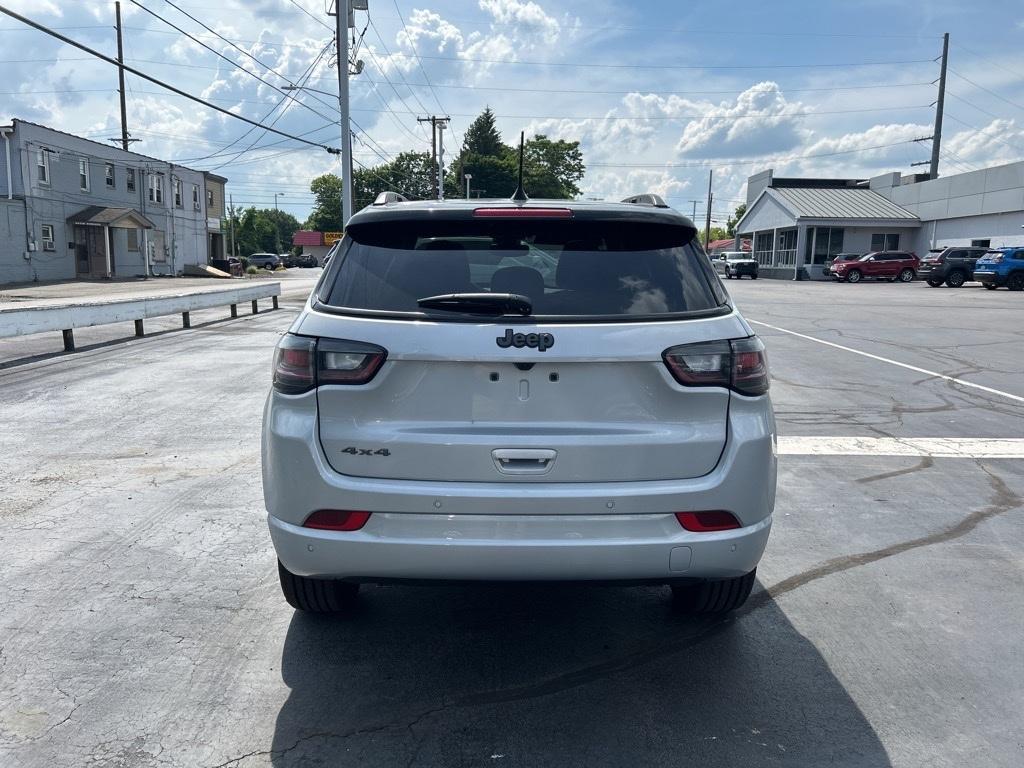 new 2024 Jeep Compass car, priced at $39,234