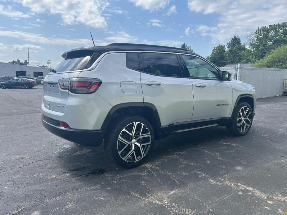 new 2024 Jeep Compass car, priced at $37,622