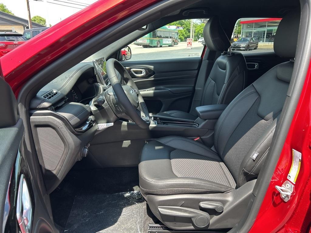 new 2025 Jeep Compass car, priced at $27,144