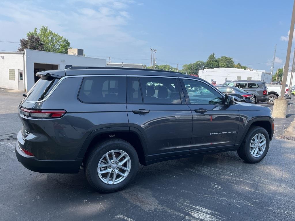 new 2024 Jeep Grand Cherokee L car, priced at $35,889