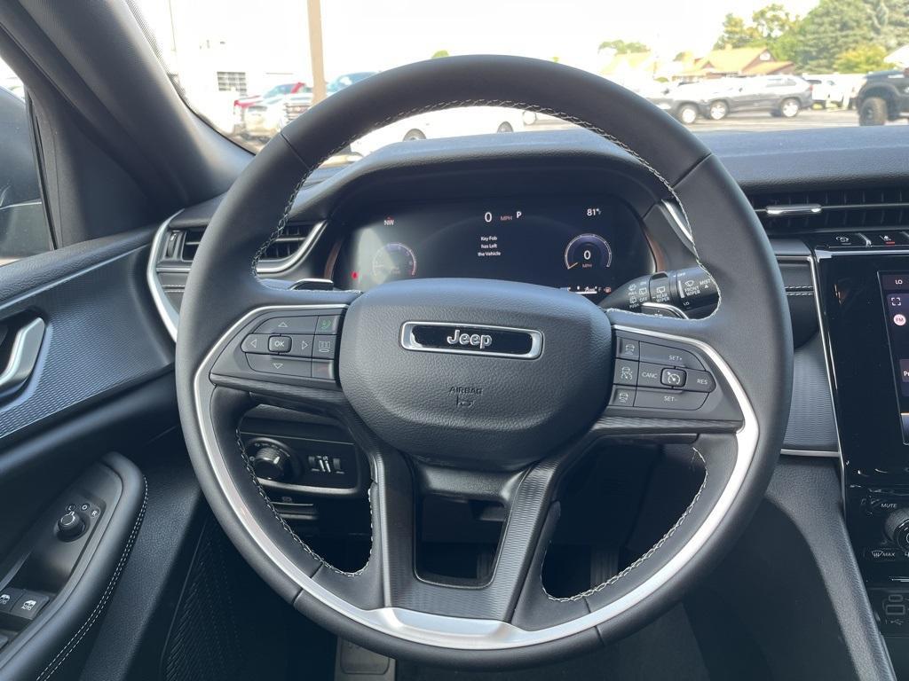 new 2024 Jeep Grand Cherokee L car, priced at $35,889