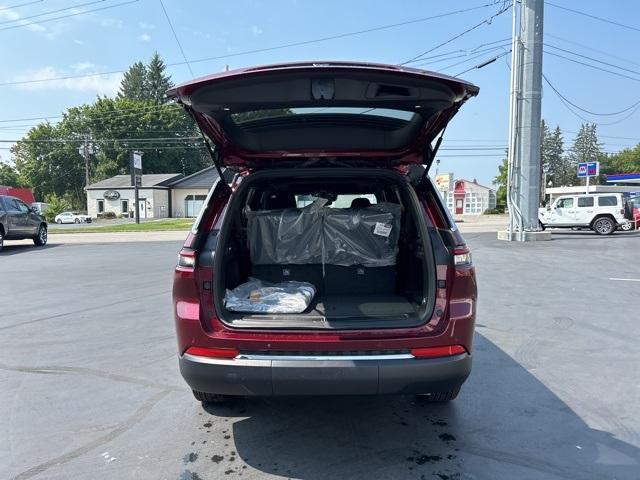 new 2024 Jeep Grand Cherokee L car, priced at $35,998