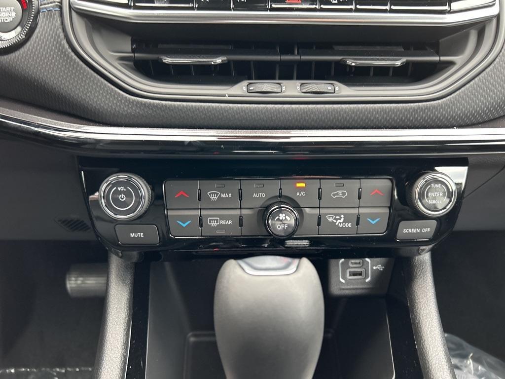 new 2026 Jeep Compass car, priced at $33,212