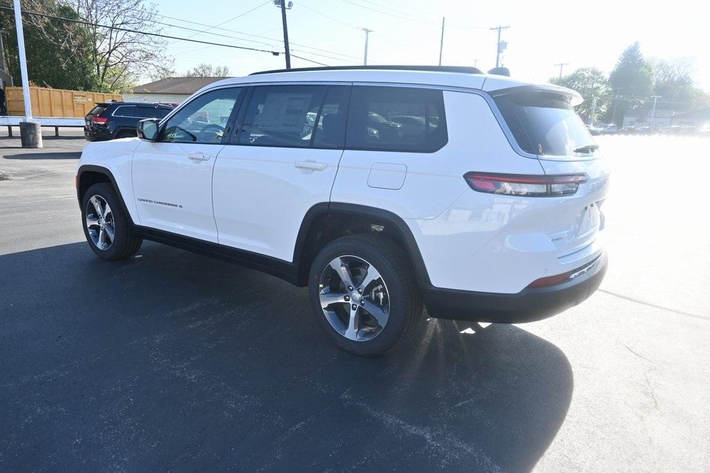 new 2024 Jeep Grand Cherokee L car, priced at $55,000