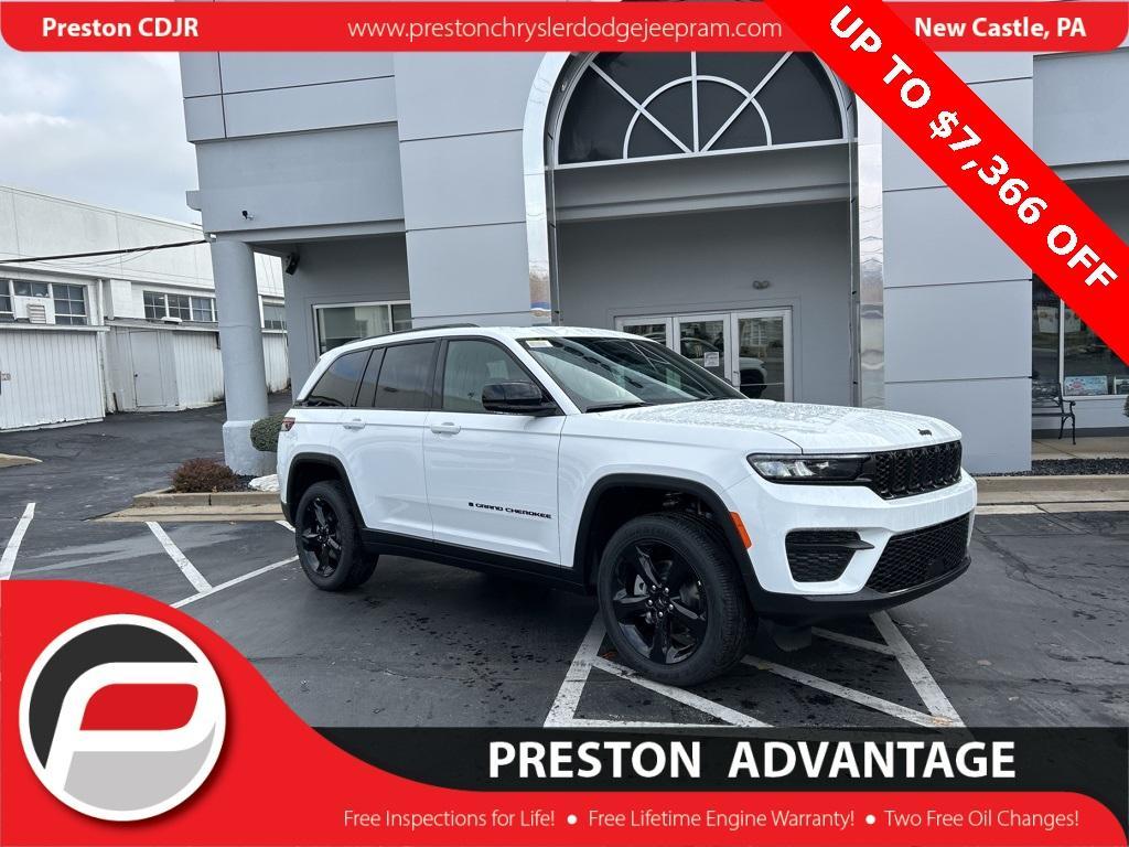 new 2025 Jeep Grand Cherokee car, priced at $40,414