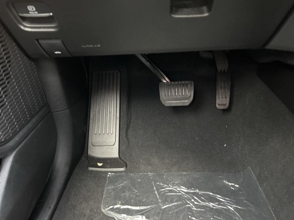 new 2025 Jeep Grand Cherokee car, priced at $40,414