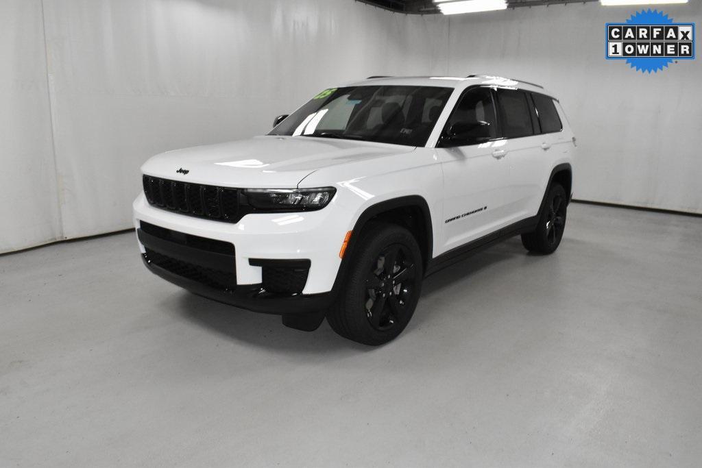used 2025 Jeep Grand Cherokee L car, priced at $43,998