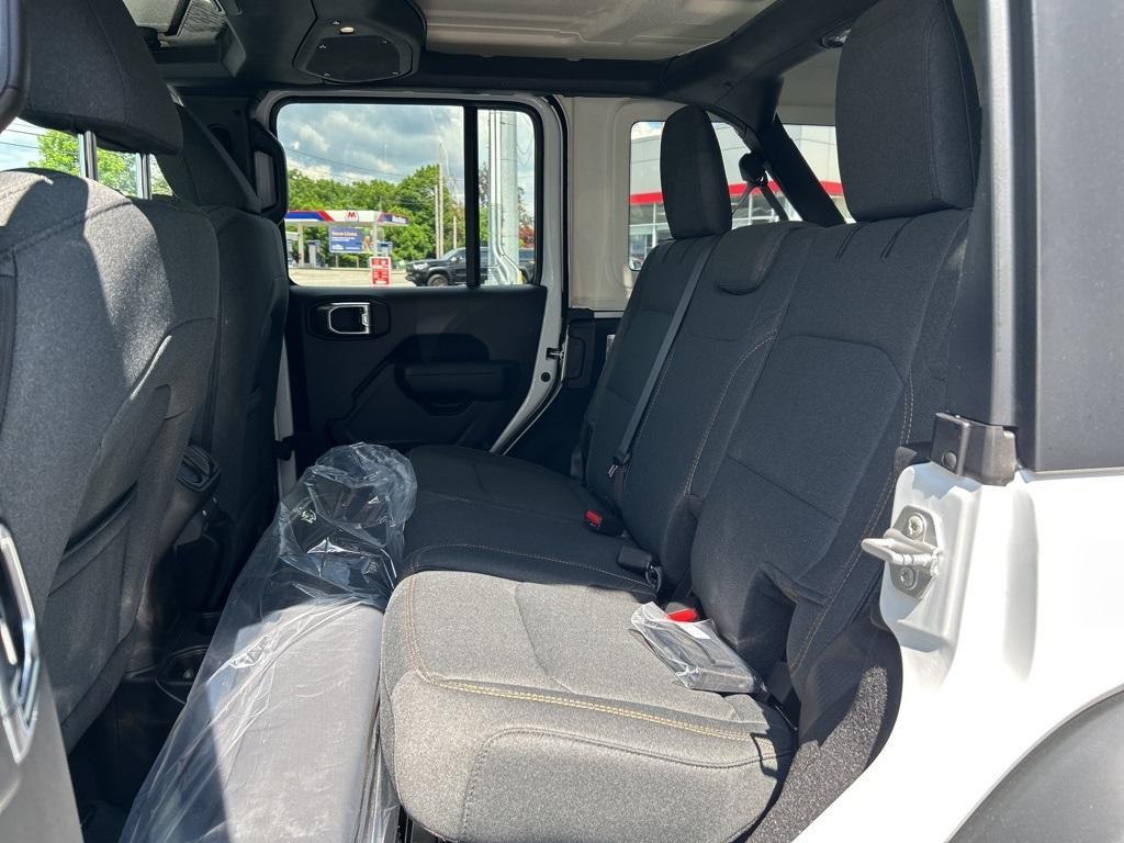 new 2025 Jeep Wrangler car, priced at $41,823