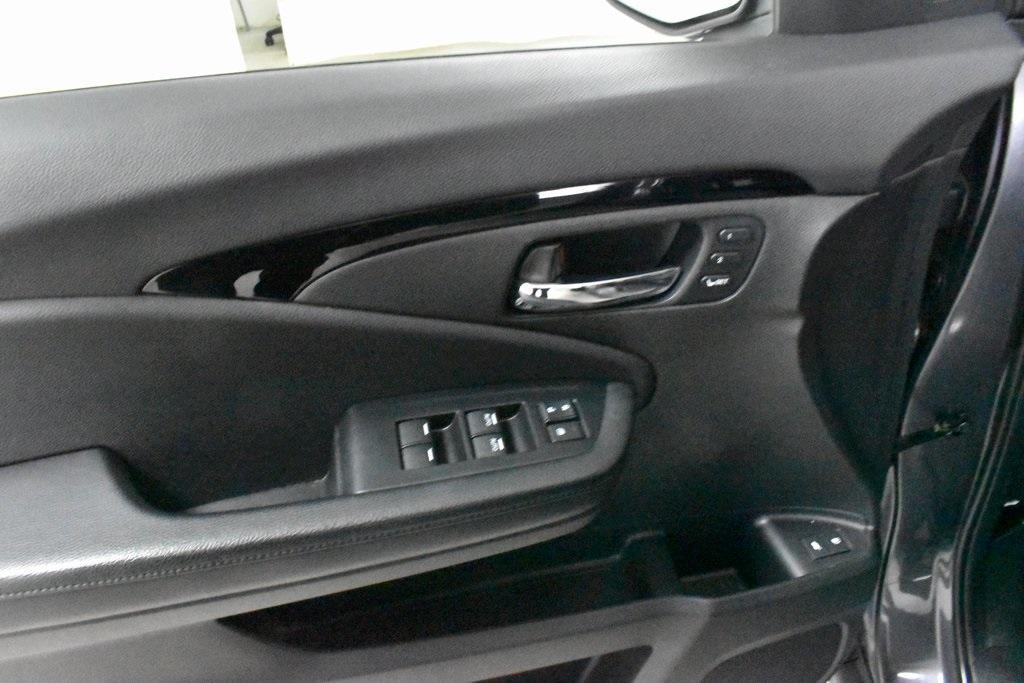 used 2020 Honda Passport car, priced at $24,498