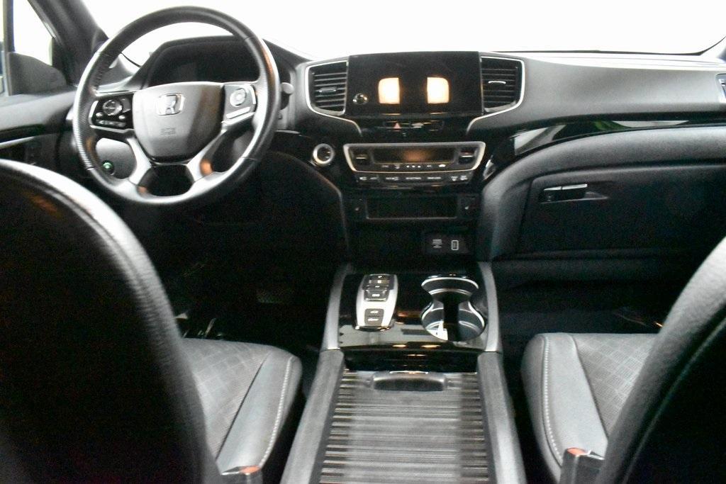 used 2020 Honda Passport car, priced at $24,498