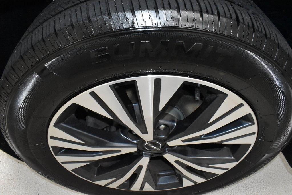 used 2023 Nissan Rogue car, priced at $24,998