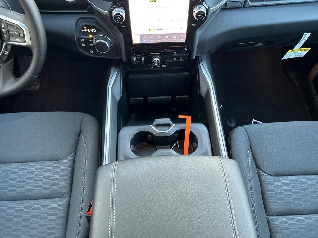 new 2025 Ram 1500 car, priced at $57,381