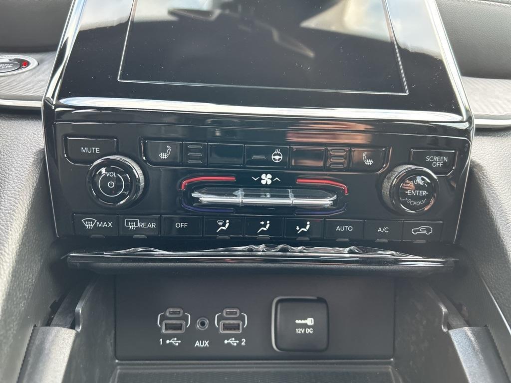 new 2025 Jeep Grand Cherokee car, priced at $41,441