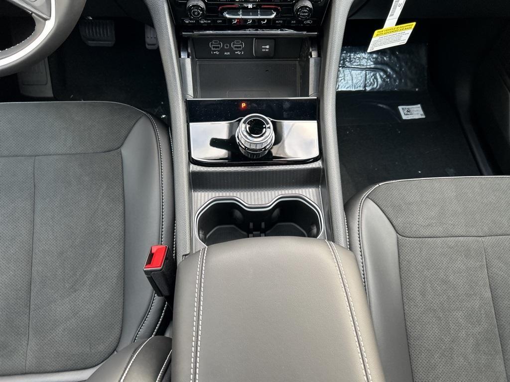 new 2025 Jeep Grand Cherokee car, priced at $41,441