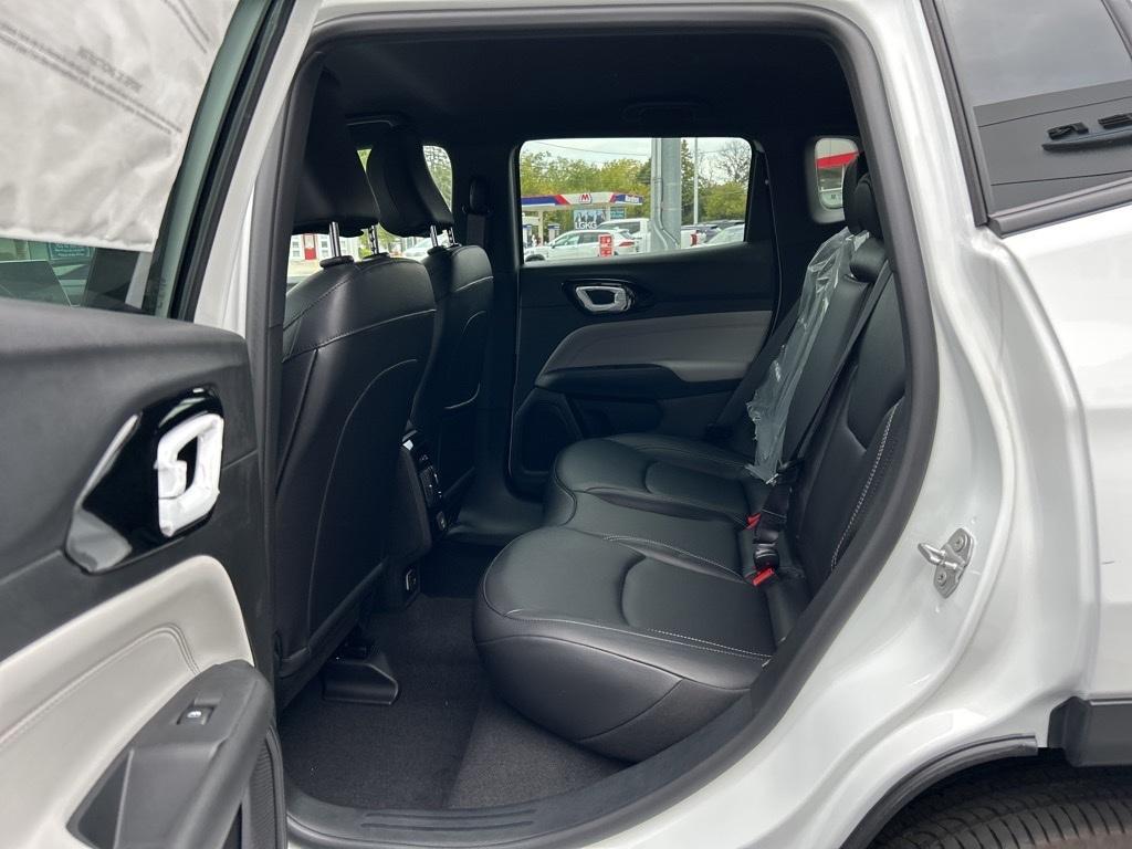 new 2026 Jeep Compass car, priced at $31,376