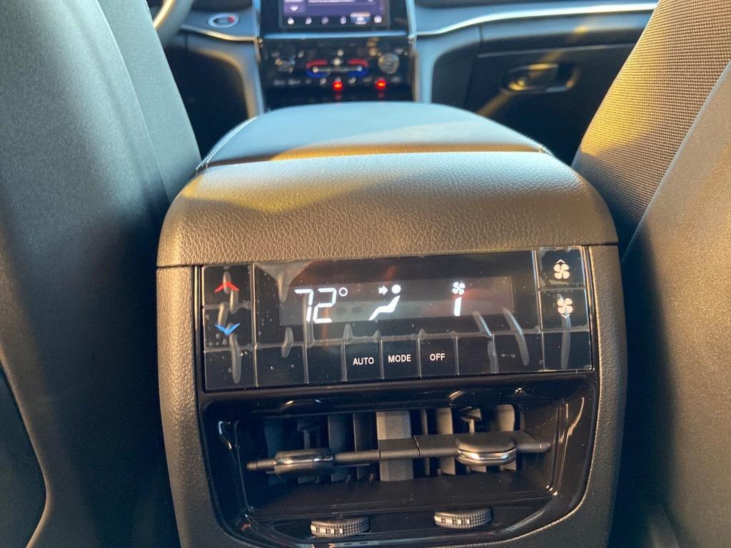 new 2025 Jeep Grand Cherokee L car, priced at $41,135