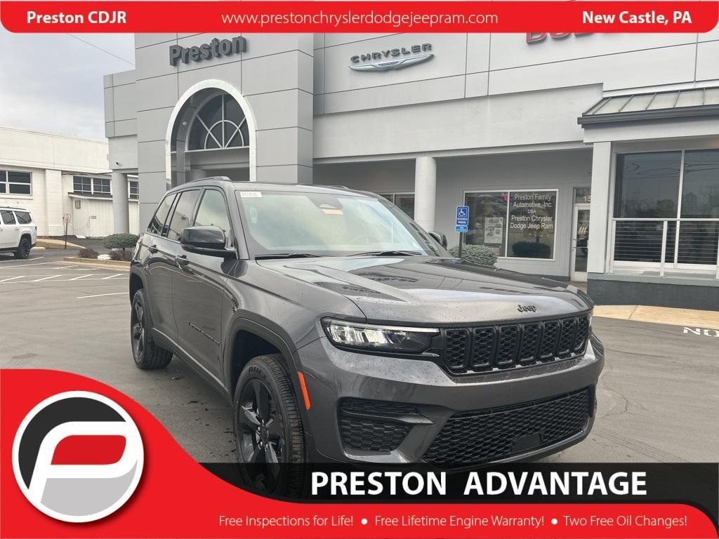 new 2025 Jeep Grand Cherokee car, priced at $42,175