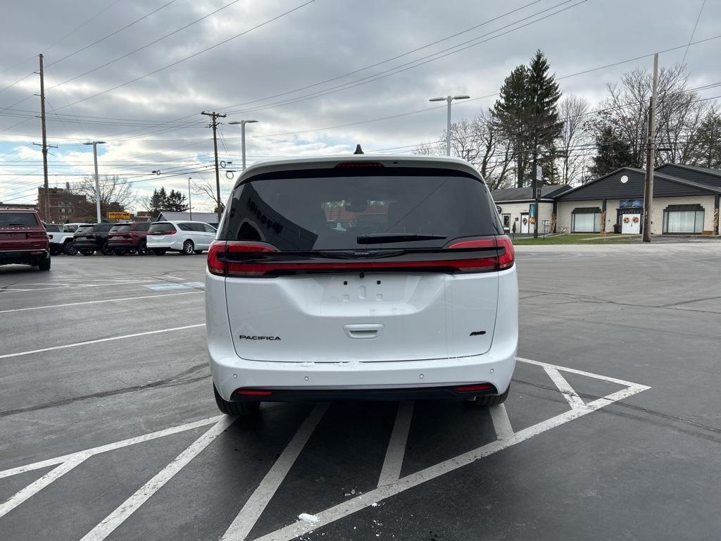 new 2026 Chrysler Pacifica car, priced at $47,226