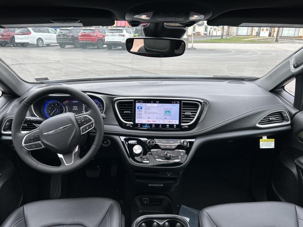 new 2026 Chrysler Pacifica car, priced at $47,226