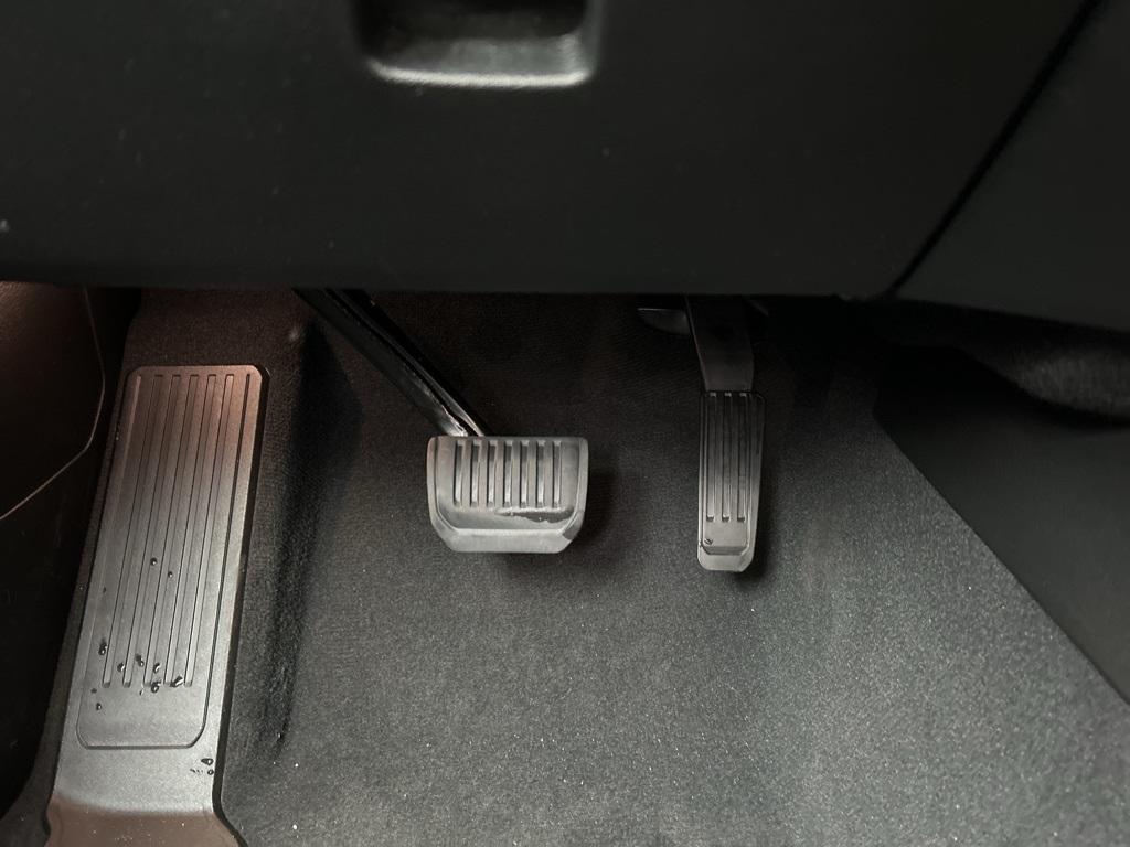new 2025 Jeep Grand Cherokee L car, priced at $52,885