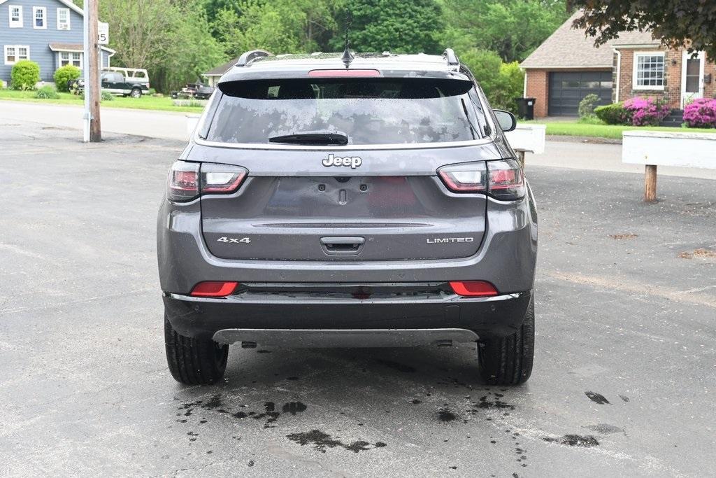 new 2024 Jeep Compass car, priced at $36,824