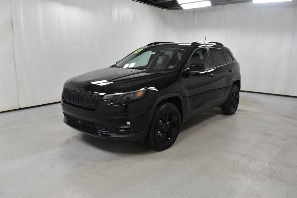 used 2023 Jeep Cherokee car, priced at $26,990