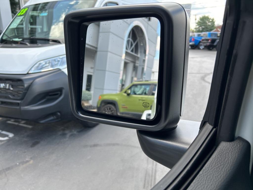 new 2025 Jeep Wrangler car, priced at $50,333