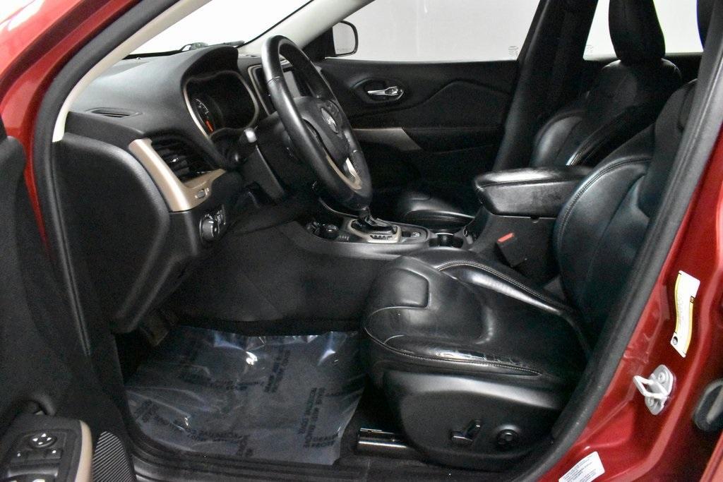 used 2017 Jeep Cherokee car, priced at $16,498