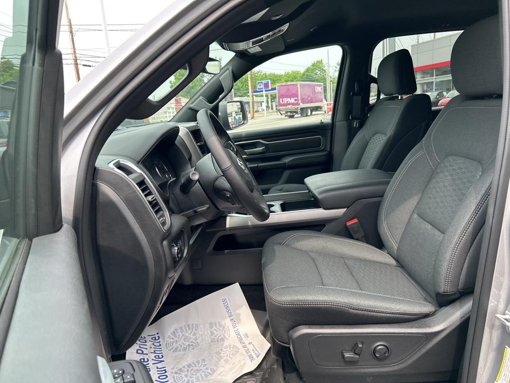 new 2025 Ram 1500 car, priced at $60,379