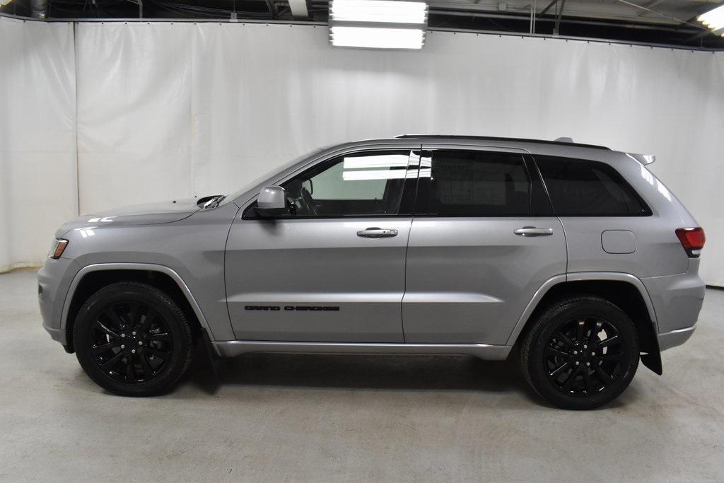 used 2021 Jeep Grand Cherokee car, priced at $27,998