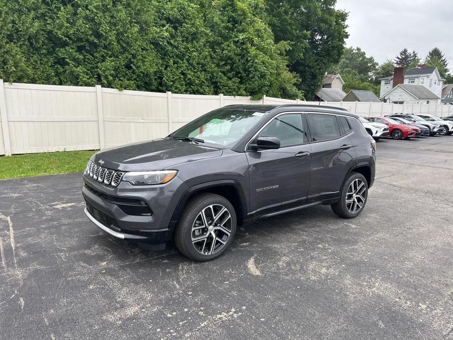 new 2024 Jeep Compass car, priced at $37,422