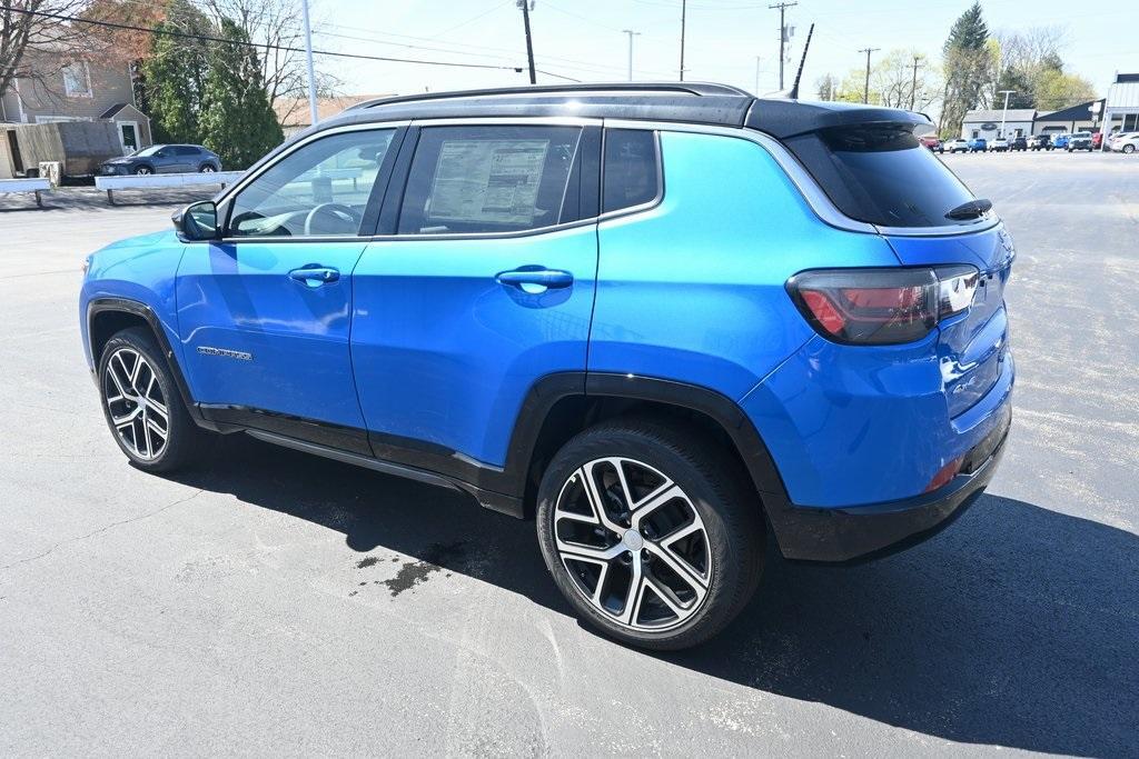 new 2024 Jeep Compass car, priced at $38,000