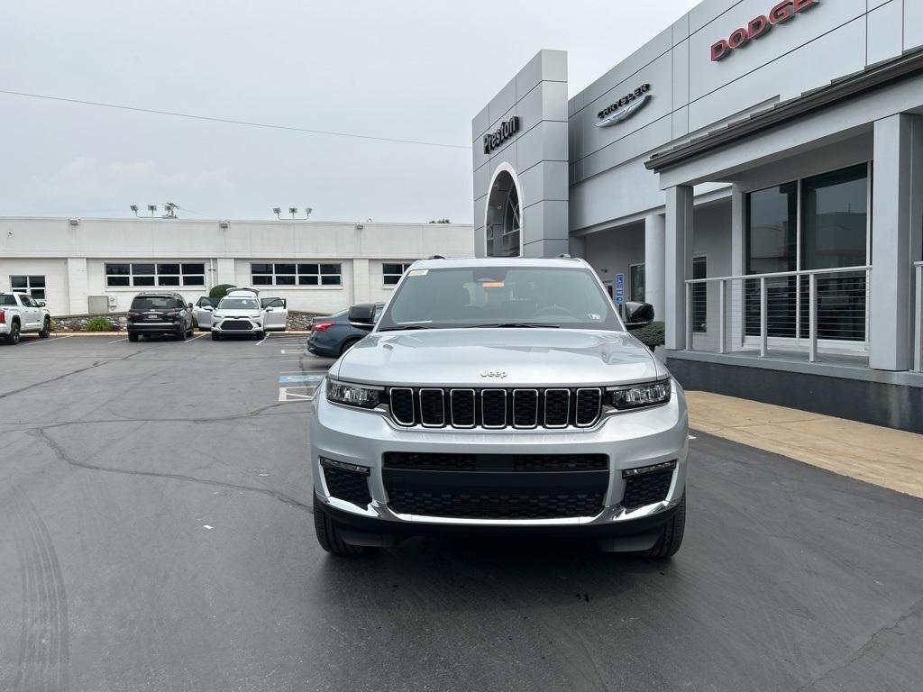 new 2025 Jeep Grand Cherokee L car, priced at $53,421