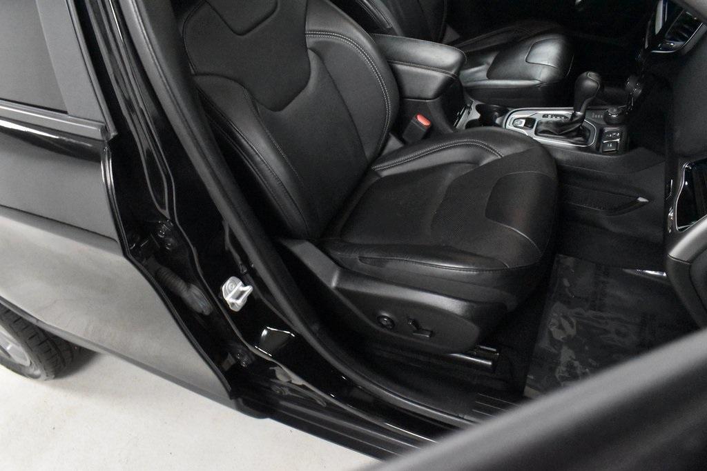 used 2021 Jeep Cherokee car, priced at $23,498