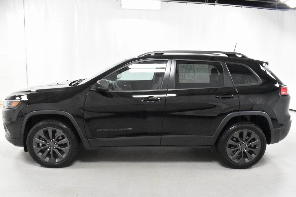 used 2021 Jeep Cherokee car, priced at $23,498