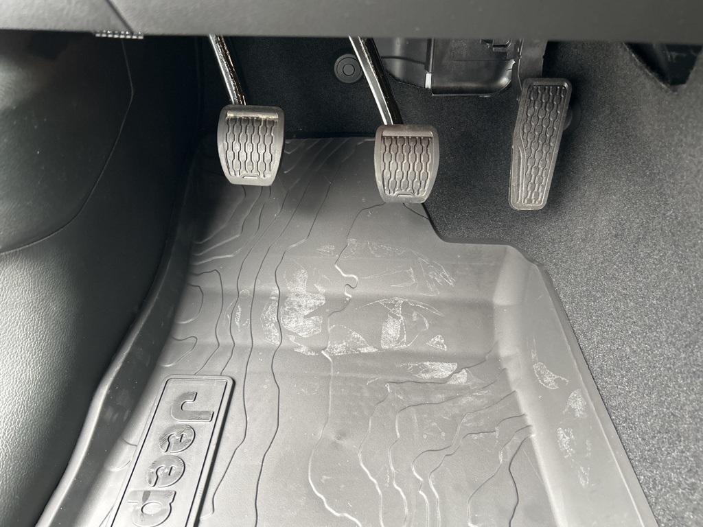 new 2025 Jeep Wrangler car