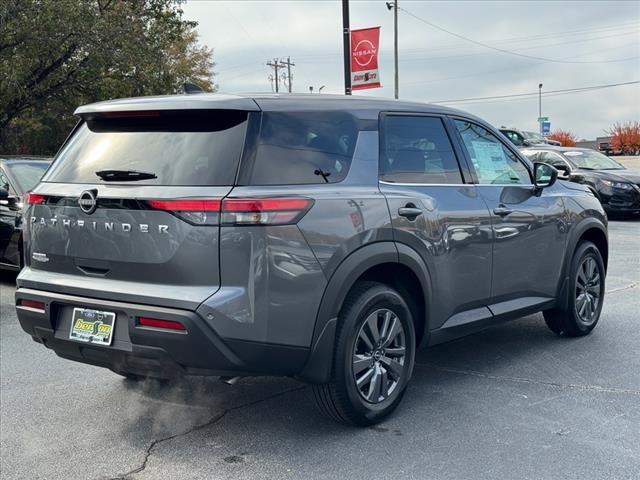 new 2025 Nissan Pathfinder car, priced at $31,775