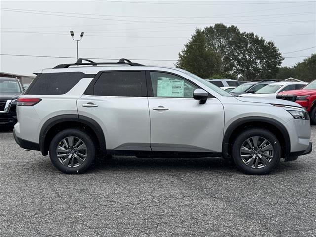 new 2025 Nissan Pathfinder car, priced at $38,890