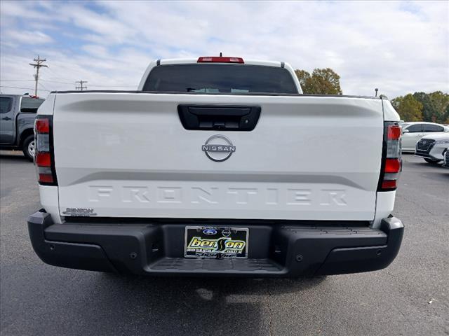 new 2025 Nissan Frontier car, priced at $34,335