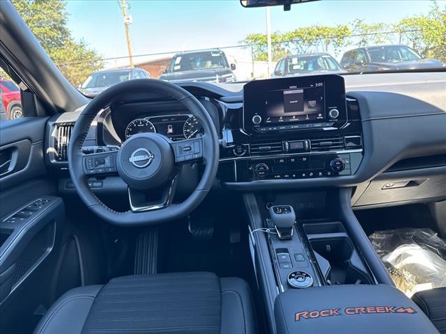 new 2025 Nissan Pathfinder car, priced at $41,505