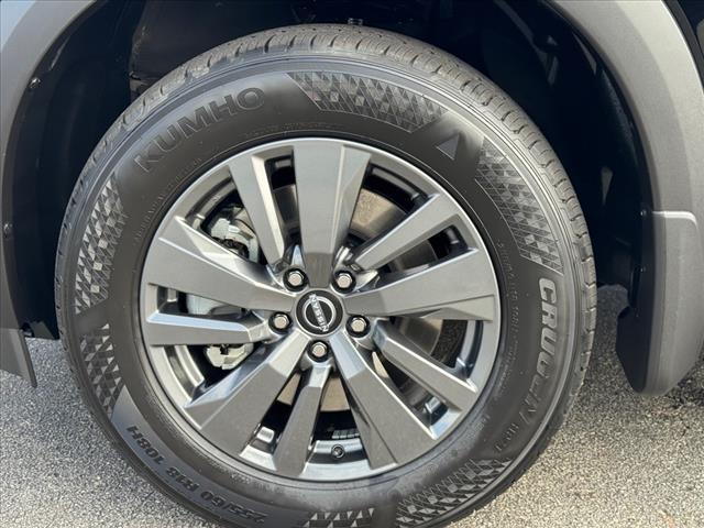 new 2025 Nissan Pathfinder car, priced at $35,409