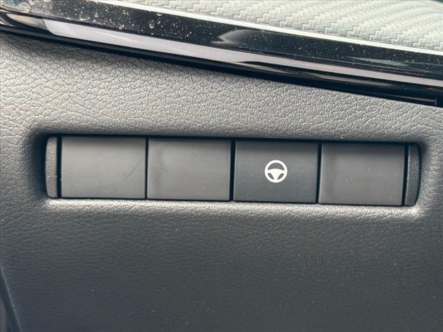 new 2025 Nissan Kicks car, priced at $30,551