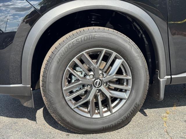new 2025 Nissan Rogue car, priced at $29,899