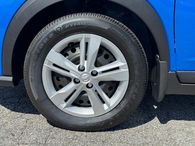 new 2025 Nissan Kicks Play car, priced at $23,555