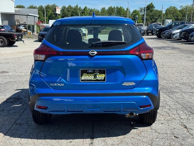 new 2025 Nissan Kicks Play car, priced at $23,555