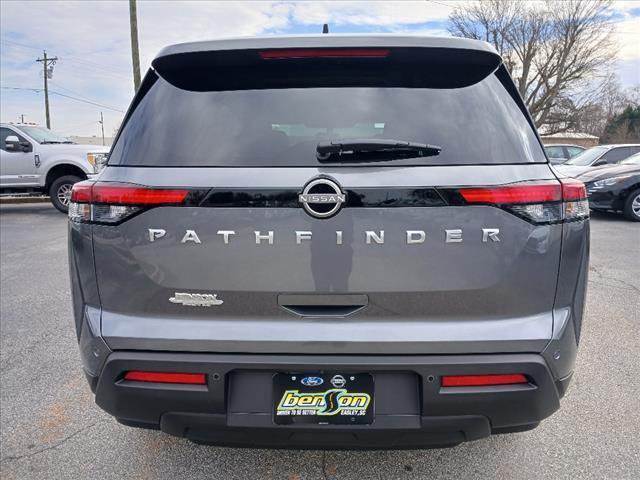 new 2025 Nissan Pathfinder car, priced at $39,010